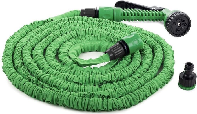 Borvat® Flexibele tuinslang - Uitzetbaar tot 22 m - 7 sproeistanden - Lichtgewicht en elastisch - Groen