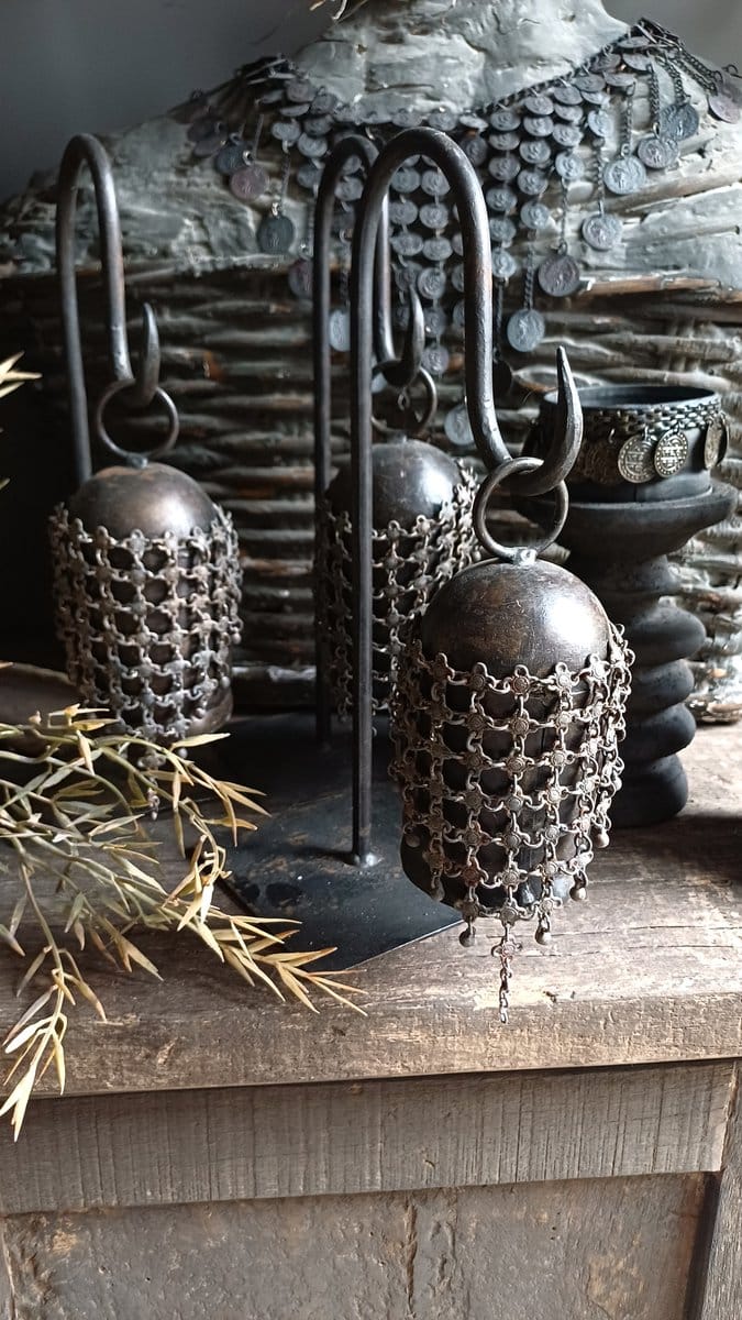 ijzeren bel met ketting | 28 | bruin