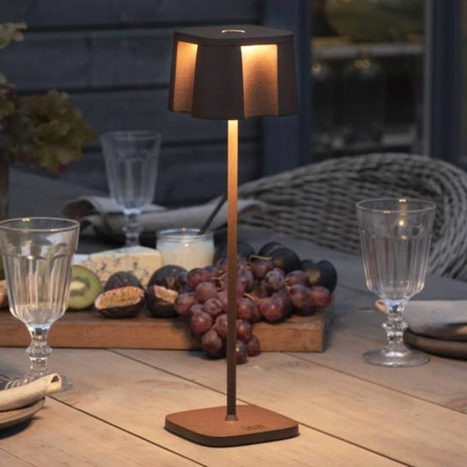 Konstsmide LED sfeerlamp Nice, USB-laadpoort, roest