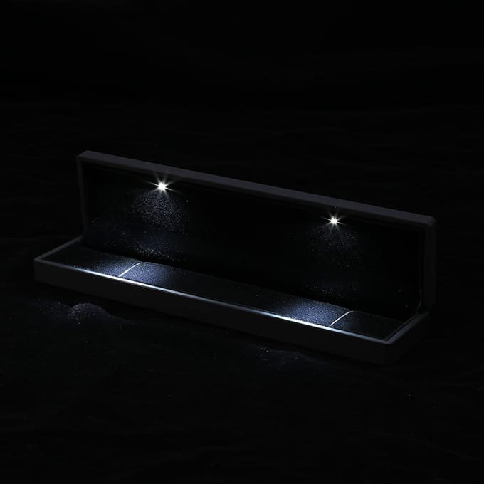 LED Verlichte Ketting Lange Ketting Bruiloft Sieraden Display Koffer Geschenk Opbergdoos (Kettingdoos) gray