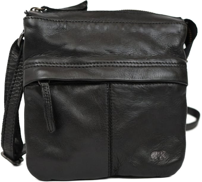 Bear Design Monique crossbody - Zwart – Leren schoudertas – Van leer – De Bear Design Monique crossbody is een compacte leren tas voor dagen waarop je alleen het nodige meeneemt