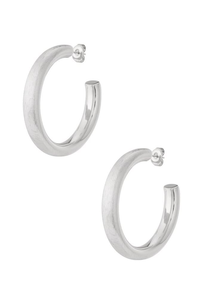 Bijoutheek Oorknoppen Open Hoop Mat Geborsteld Zilver