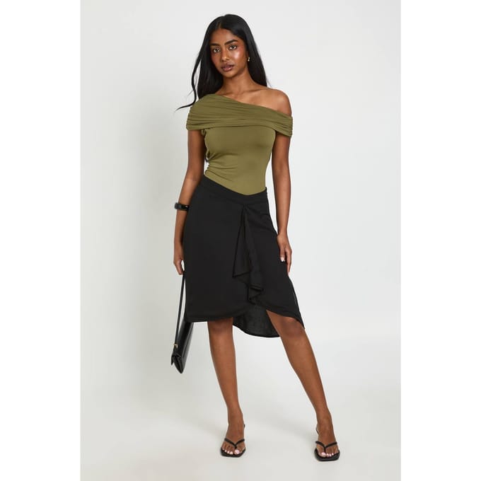 boohoo Dames Matte Slinky Off-shoulder Bodysuit | Olijf | Maat: 36