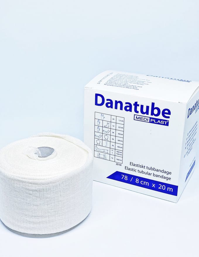 Danatube bamboe Elastisch Buisverband 7,8cm x 20m - Hoofd, Knie en Dij