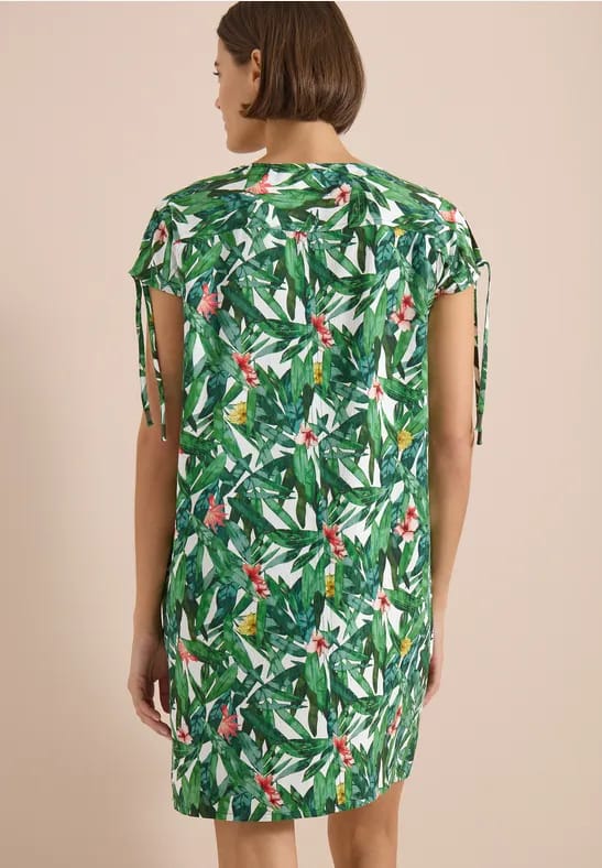 Knielange jurk met bloemenpatroon