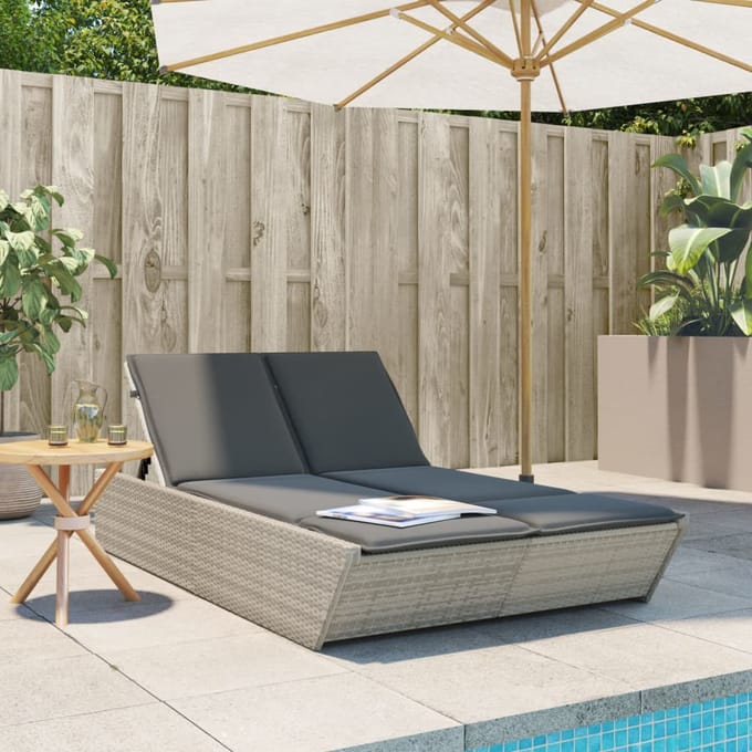 vidaXL - Ligbed - 2-persoons - met - kussens - poly - rattan - lichtgrijs