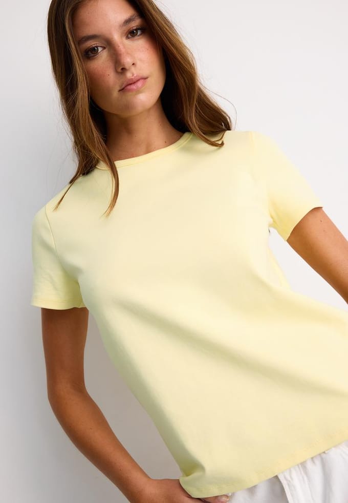 Stradivarius B02 Basic T-shirt regular fit zachte touch  Pastelgeel S