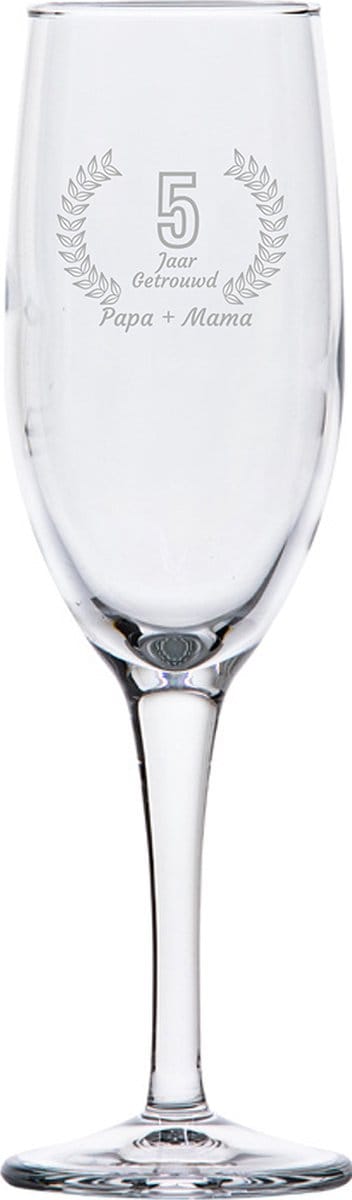 Gegraveerde Champagneglas 16,5cl Papa + mama 5 jaar getrouwd