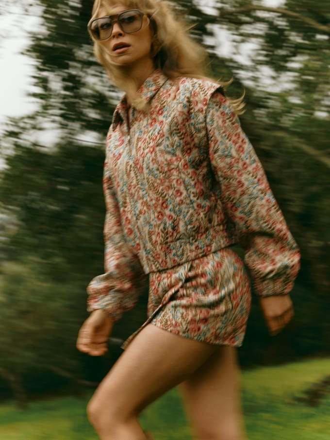 Lofty Manner groene dames jas   Punt kraag   Regular fit   Steekzakken   Bloemen patroon   Ritssluiting   Lange mouw Groen XS