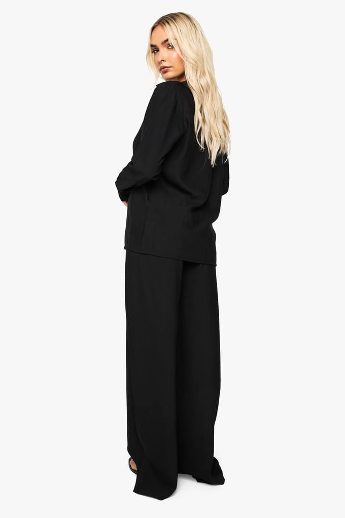 boohoo Dames Gerimpeld oversized shirt & broek set | Black | Maat: 6