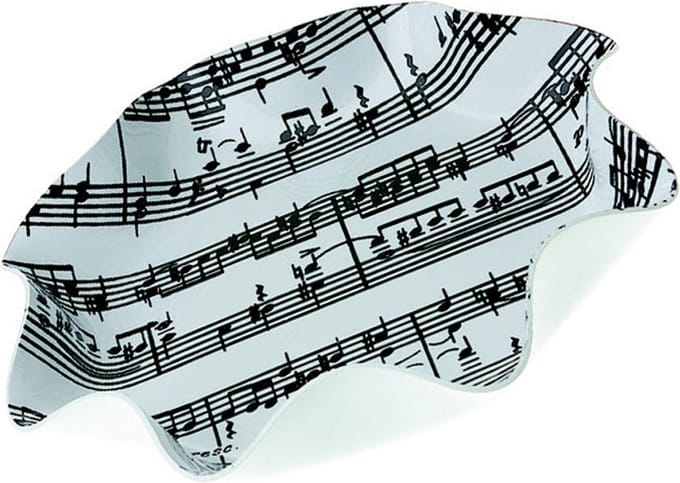 Ondiepe gegolfde schaal muziek design