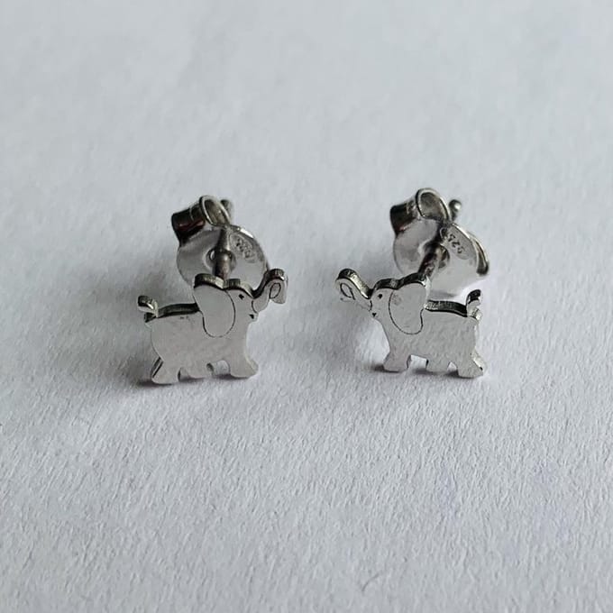 Kinderoorbellen olifant zilver