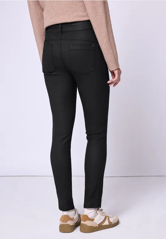 Slim Fit broek met coating