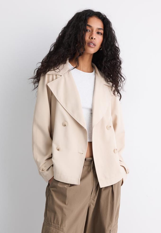 Stradivarius Korte, soepele trenchcoat met ceintuur  Steen S
