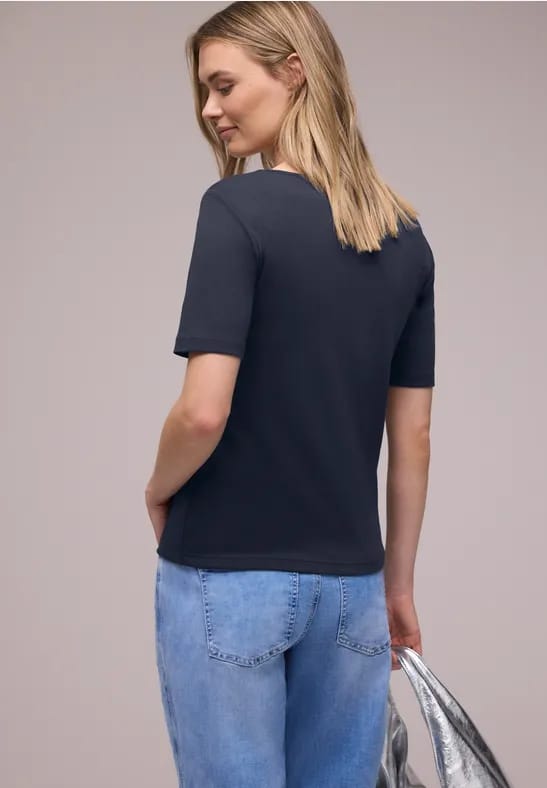 Basic Shirt