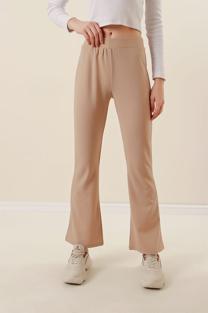Reguliere Pasvorm Flared Broek met Elastische Taille