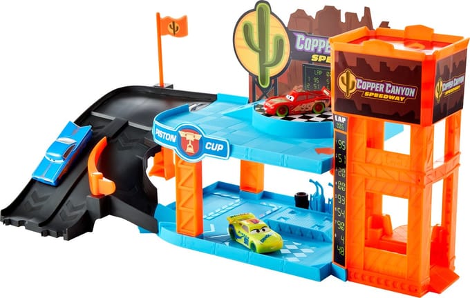 Disney cars garage glow racers met 3 auto's