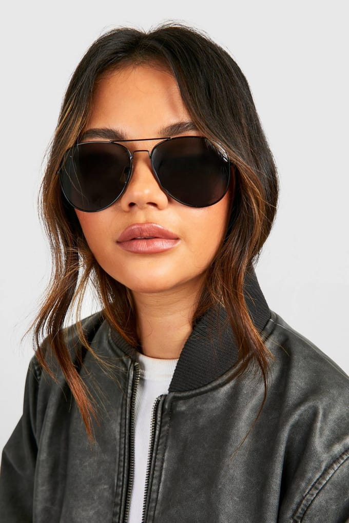 boohoo Dames Zwarte Frame Aviator Zonnebril | Black
