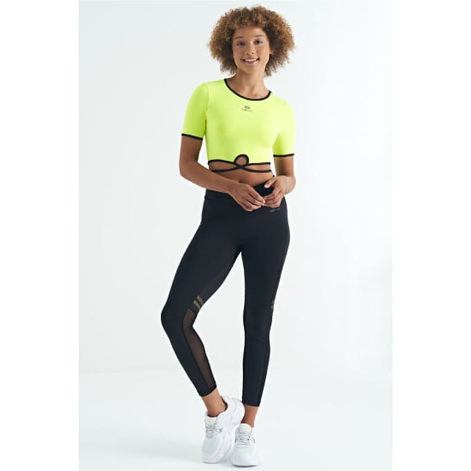 Elastische Crop T-shirt met Ronde Hals