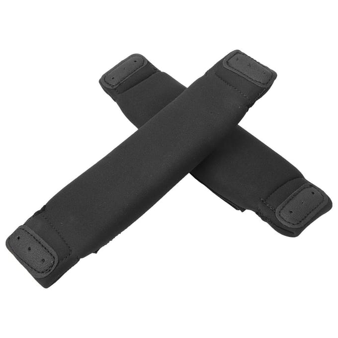 Een paar zwarte kiteboard kitesurfen surfplank voetbanden vervanging voor surfen black