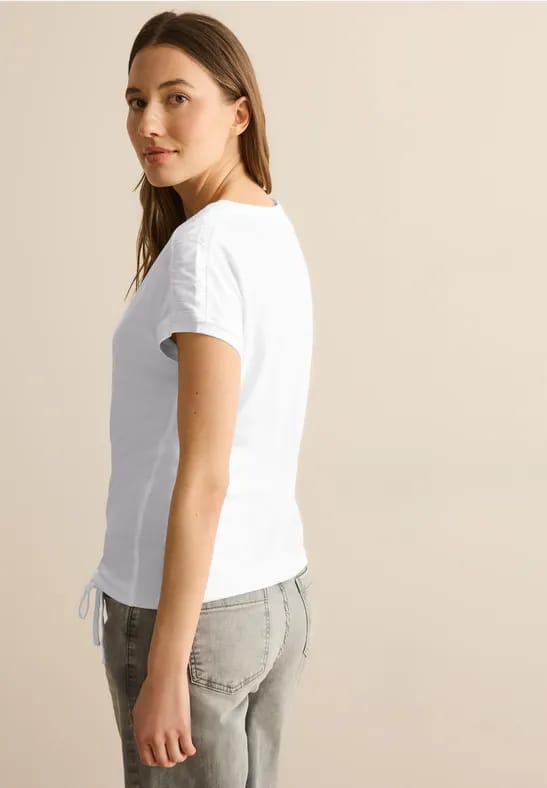 T-shirt met rimpels