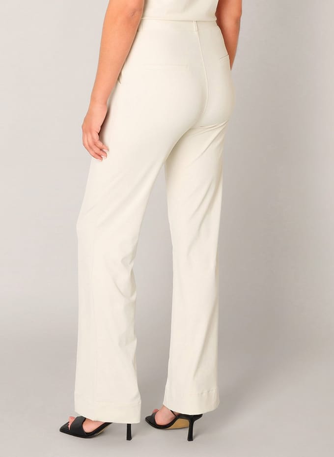 BASE LEVEL Tori Bottoms - Sand - maat W48 / L32
