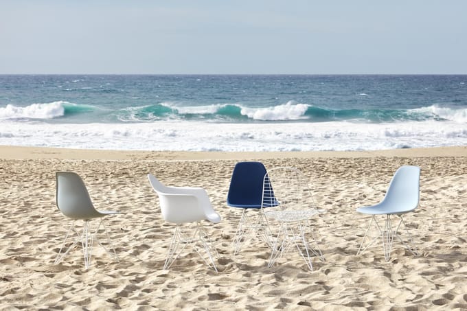 Vitra - DSR Eames Plastic Sidechair - verchroomd - kiezelsteen RE - beige