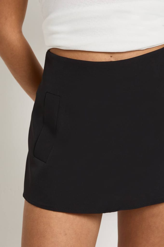 boohoo Dames Geweven Zak Voorkant Skort | Black | Maat: 8