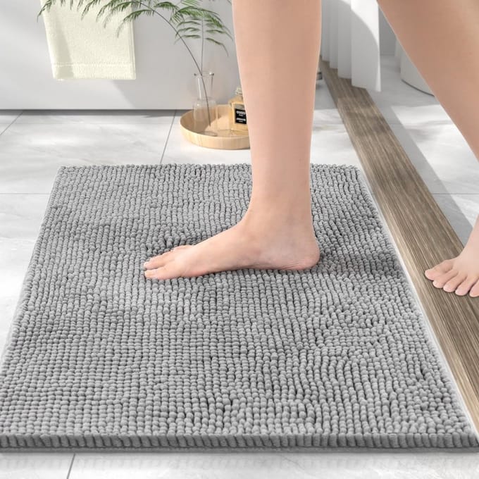 Absorberende Badmat 50 x 80 cm in Grijs - Antislip, Sneldrogend en Comfortabel voor Badkamer
