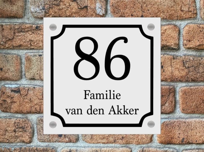 Naambordje / huisnummer voordeur klassiek opaal