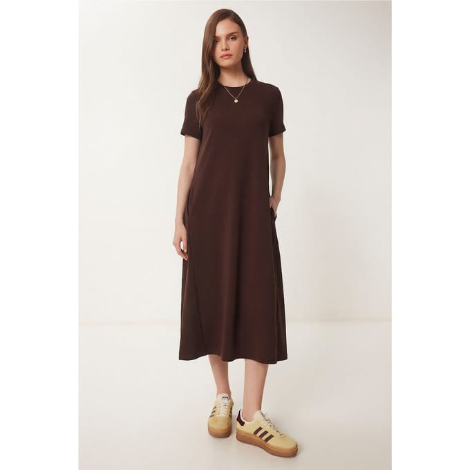Midi-jurk met korte mouwen en ronde hals