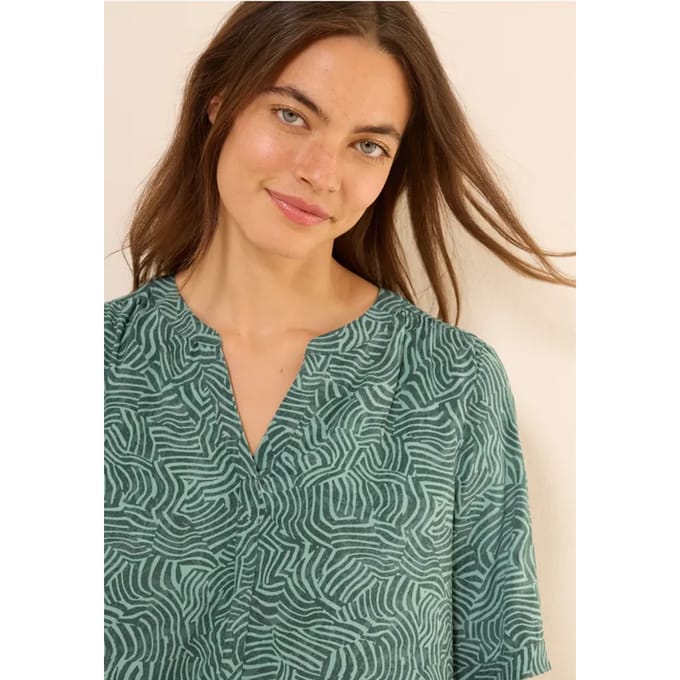 Gedessineerde blouse met gespleten hals