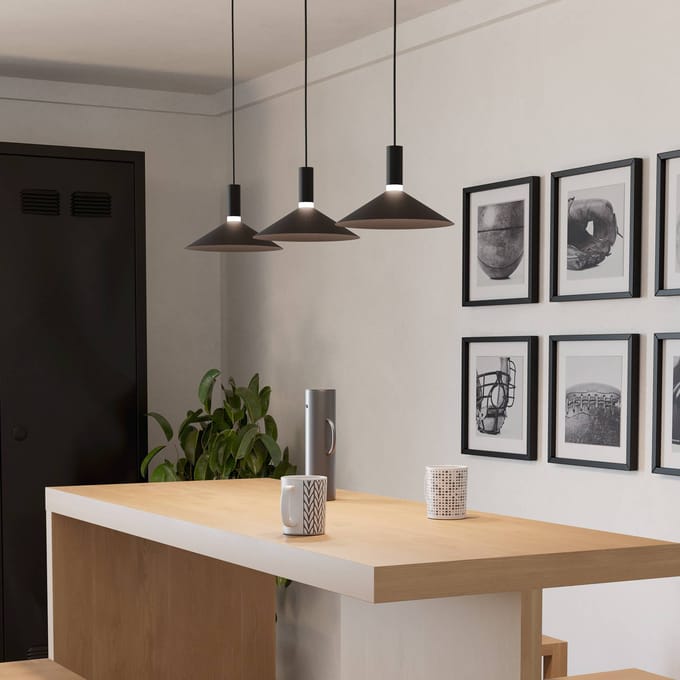 EGLO connect.z Conomavilla-Z Smart Hanglamp - LED - 92 cm - Zwart/Wit - Instelbaar RGB & wit licht - Dimbaar - Zigbee