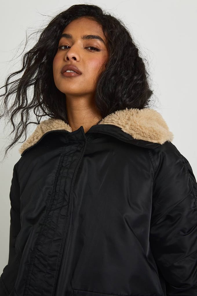 boohoo Dames Borg Gevoerde Bomber | Black | Maat: 14