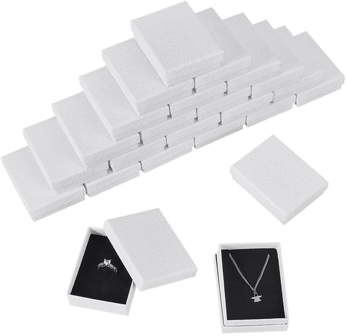Dailygoods - 16 Stuks Witte Kartonnen Sieraden Dozen - Perfect voor Geschenken en Display