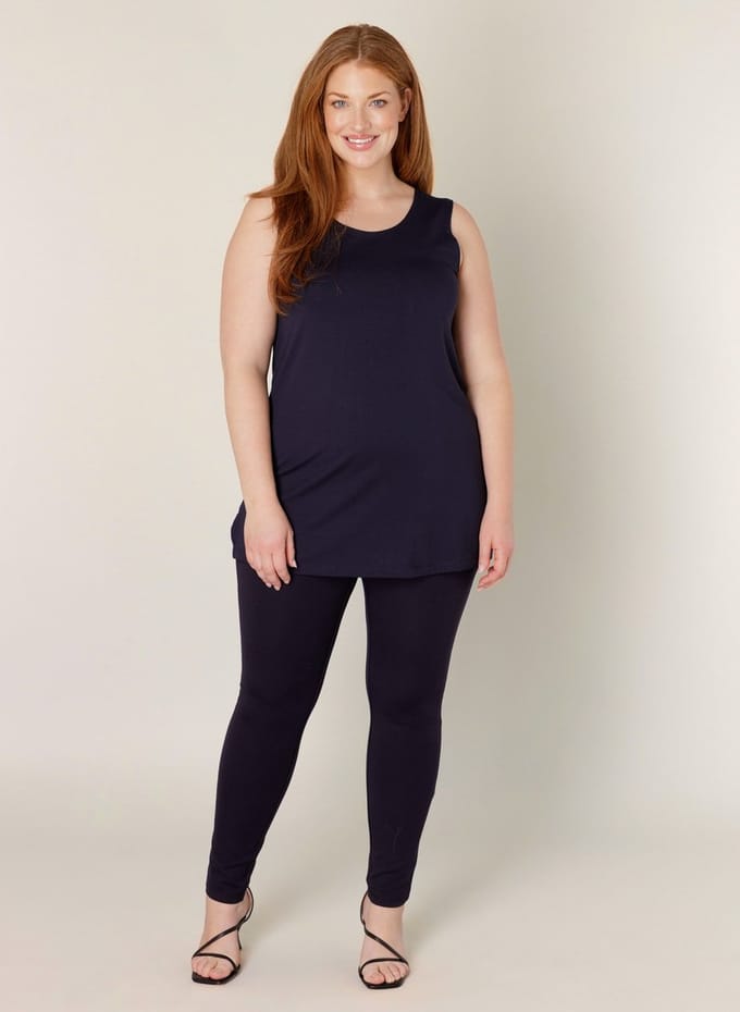 BASE LEVEL CURVY Alicia Top - Dark Blue - maat 3(52)