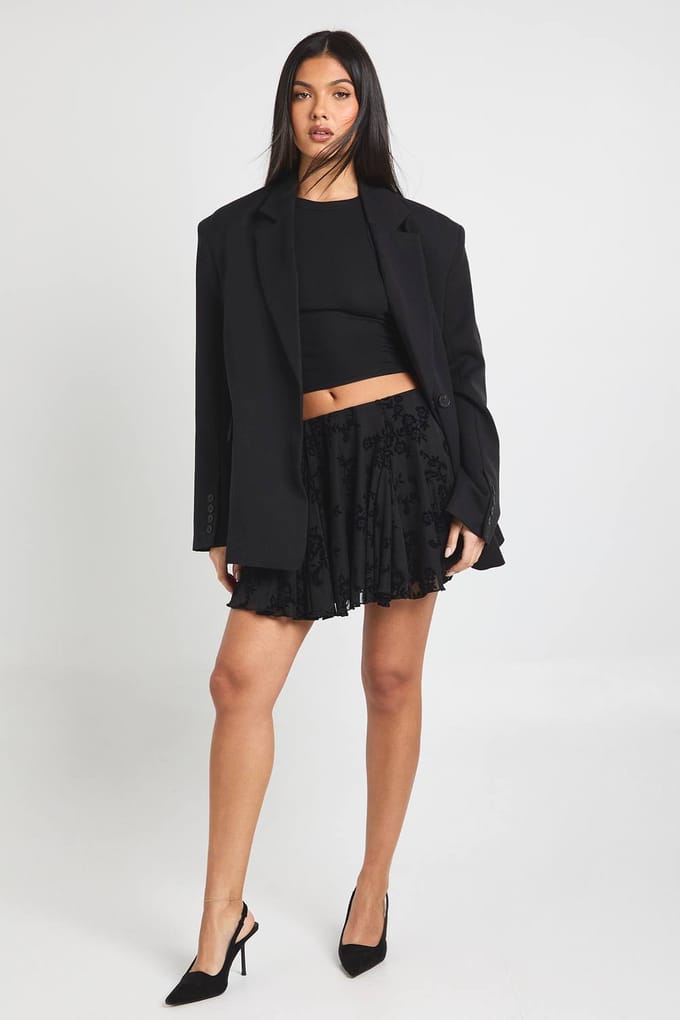 boohoo Dames Floral Devoure Godet Hem Mini Rok | Black | Maat: 8