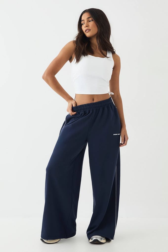 Dames DSGN Studio Joggingbroek met Paspeldetail Middelhoge Taille en Togglesluiting | Marineblauw | Maat: Medium
