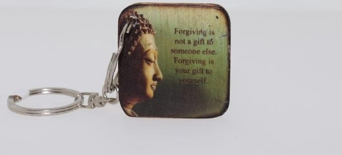 Quote sleutelhanger 3x3 cm Forgiving is not a gift
