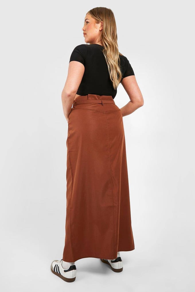 boohoo Dames Plus Geweven Eyelet Maxi Rok met Ceintuur | Chocoladebruin | Maat: 56