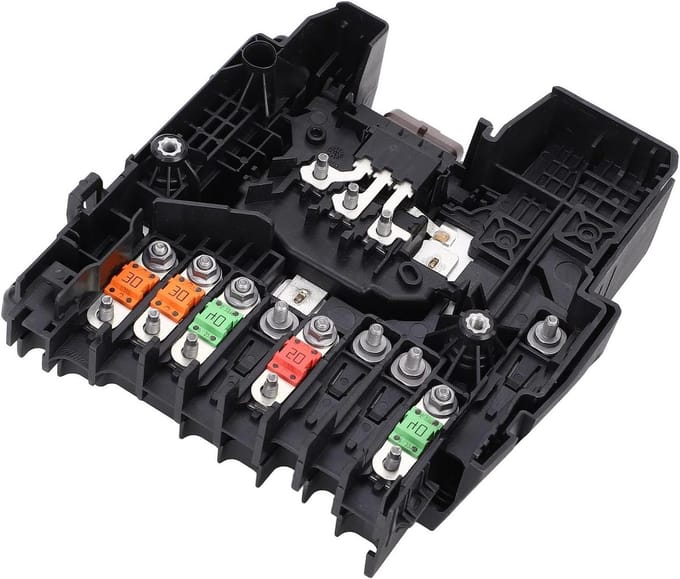 Batterijbeheer Module - Spanningsmodule Zekeringkast - Voertuig Onderhoud - OEM Onderdeelnummers - 26D x 25B x 16H cm - Niet gespecificeerd