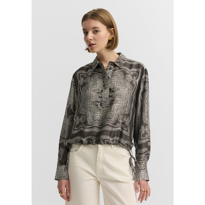 Bugatti Damen Blouse van viscose met bandana-print