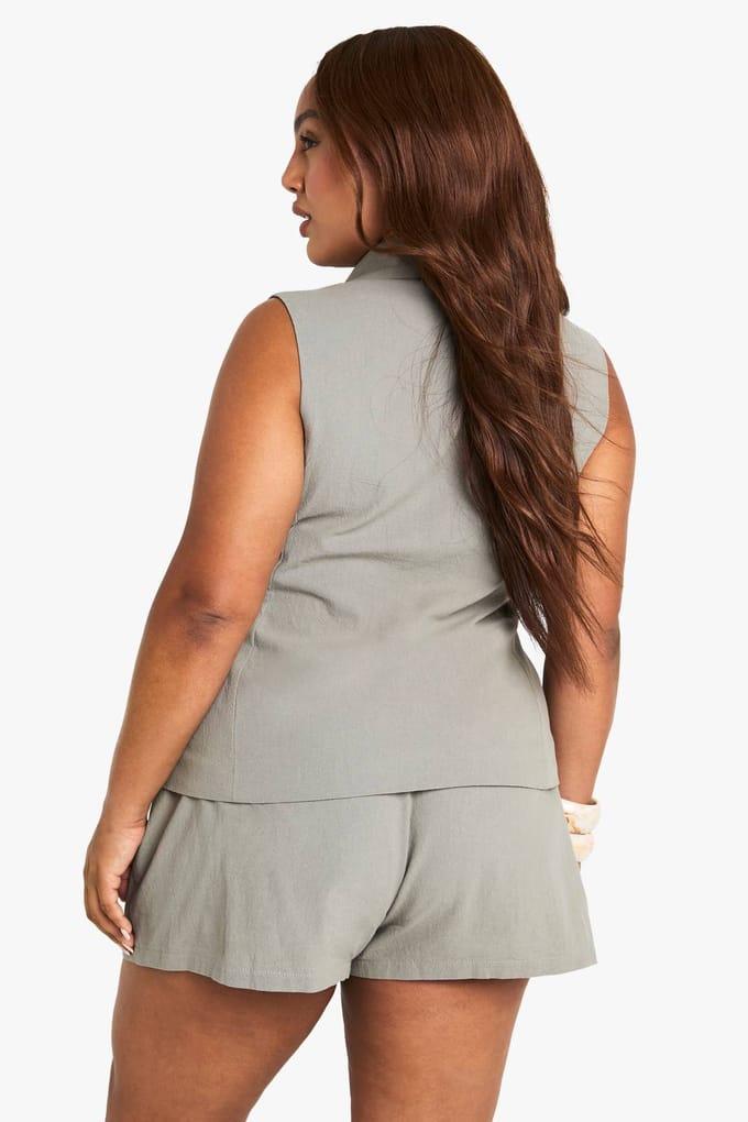 boohoo Dames Plus Linnen Getailleerde Short | Light Khaki | Maat: 26