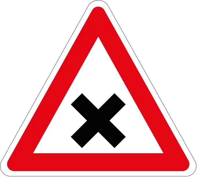 Gevaarlijk kruispunt sticker - J8 | 30 cm
