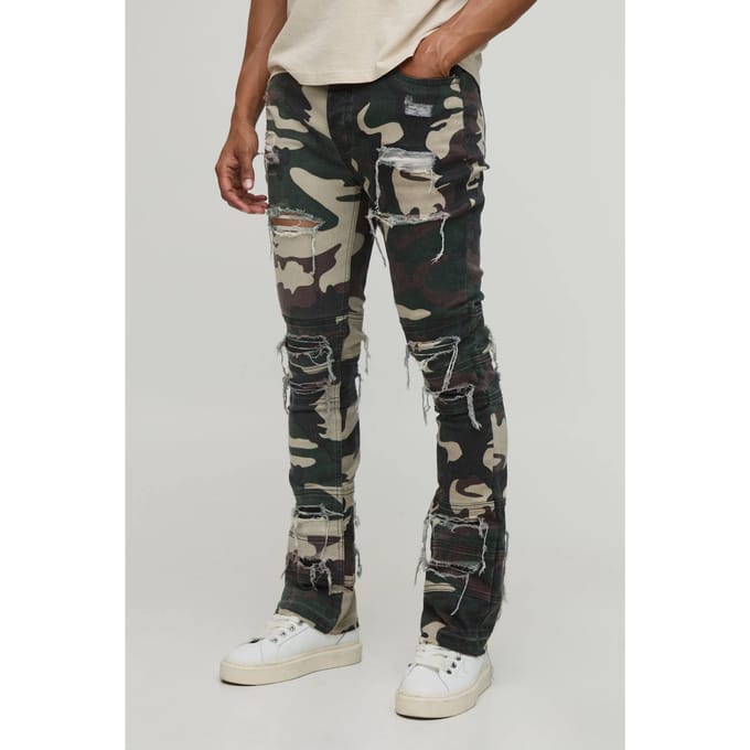 Camo Gestapelde Skinny Flared Distressed Jeans | Khaki | Size 28R