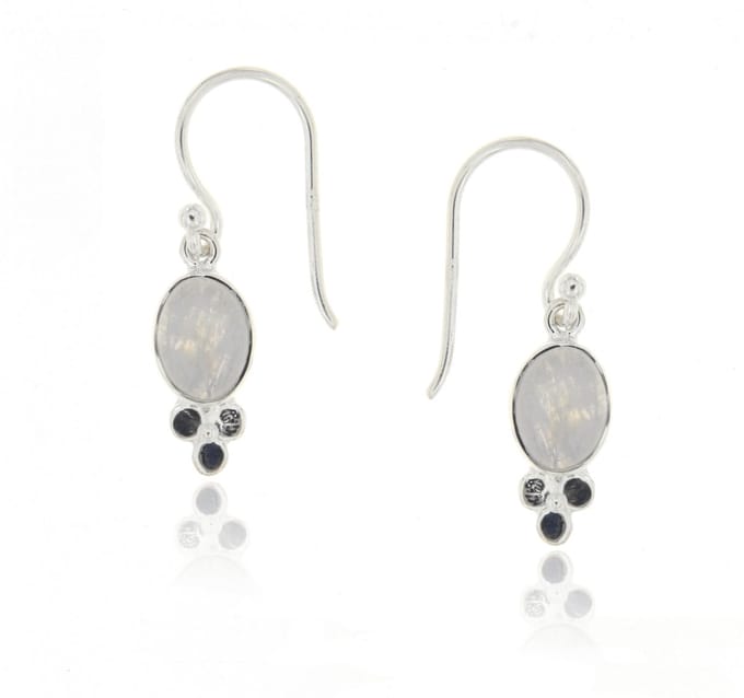 SilverGems Zilveren oorhangers met Regenboog Maansteen edelstenen