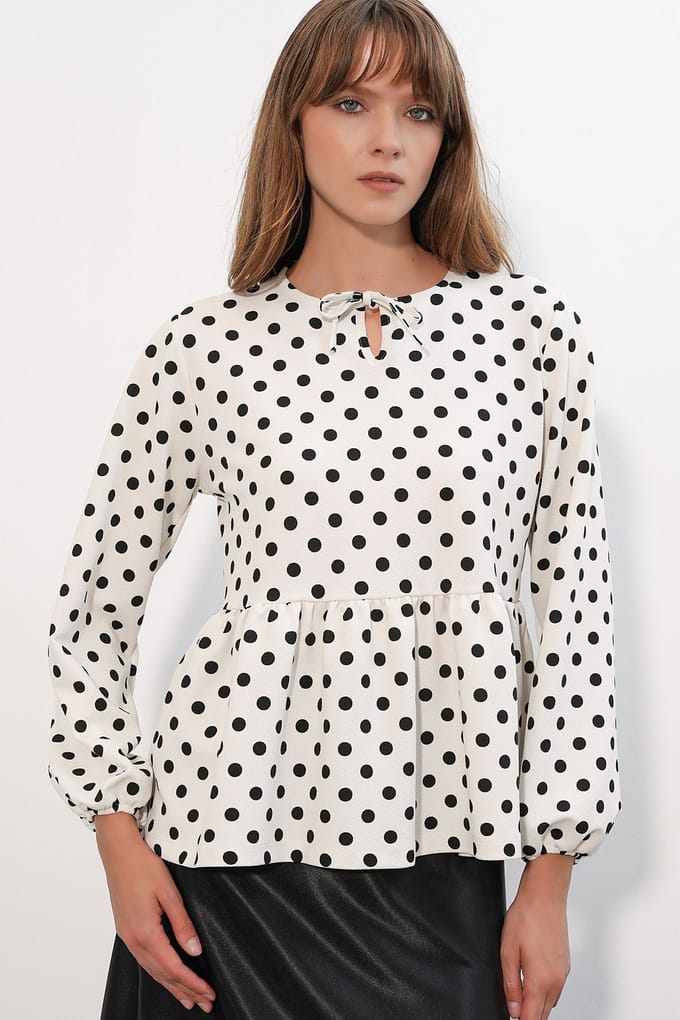 Gestippelde Crepe Blouse met Strikdetails
