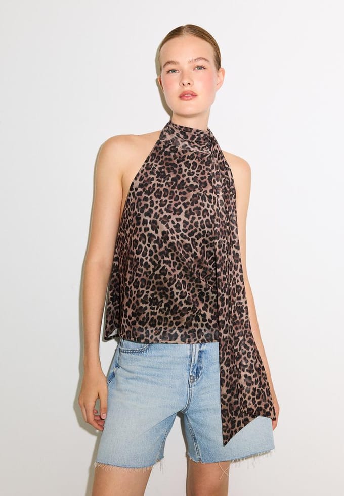 Stradivarius Haltertop van tule met sjaalkraag en print  Middenbeige S