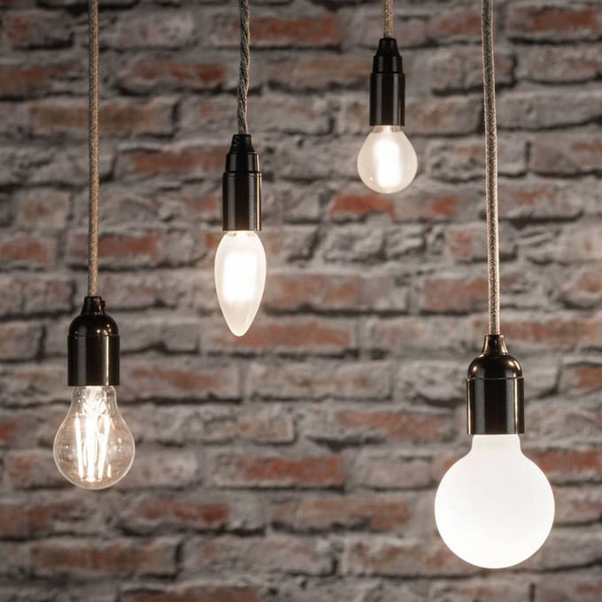 Filament 230 V LED-kogellamp E14 2x250lm 2x3W 2700K Mat