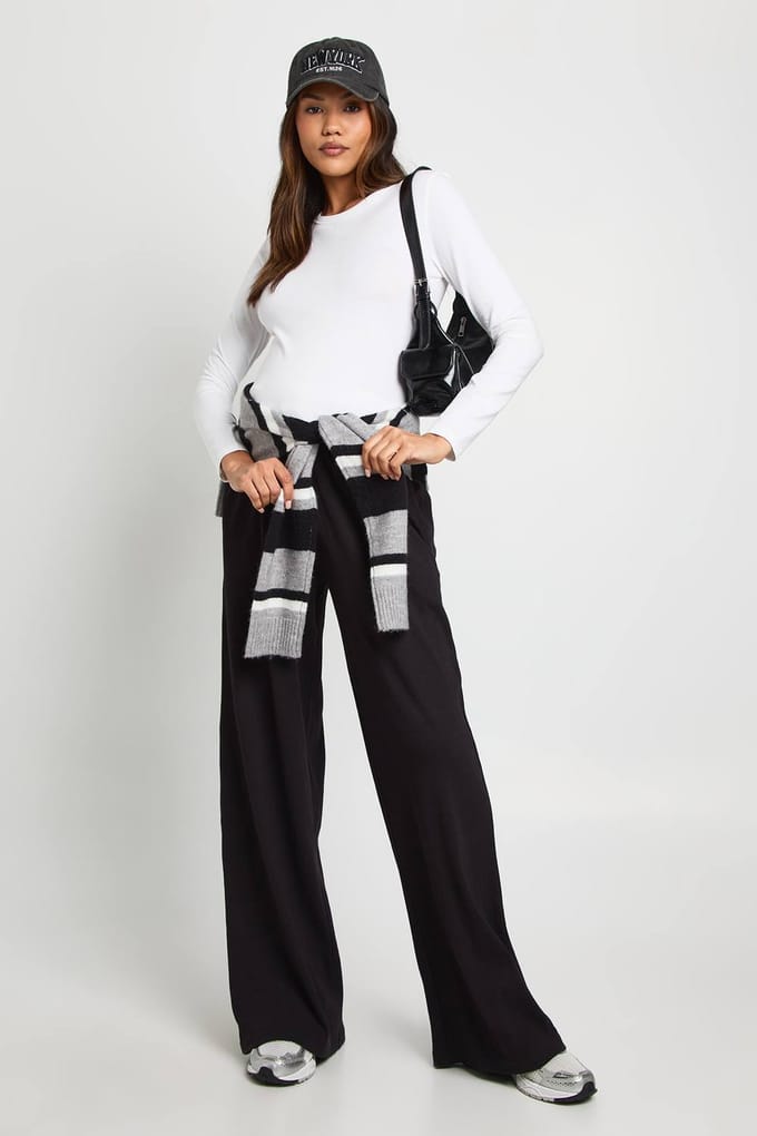 boohoo Dames Zwangerschaps Basic Lange Mouwen Nauwsluitende Longline Top | Wit | Maat: 38